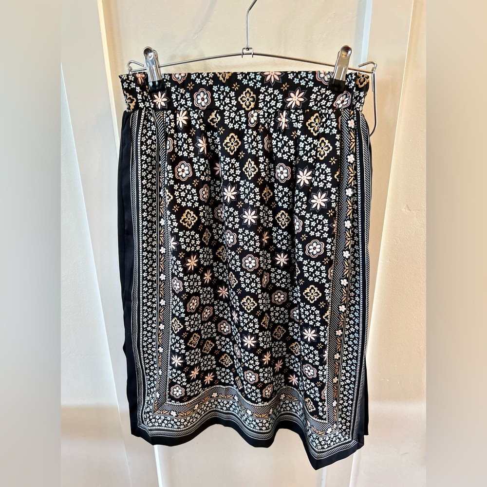 🌶️ *NWT* Ann Taylor Bohemian midi Skirt. Size Small Petite